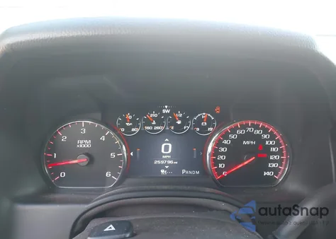 2015 GMC Yukon Xl 1500 Denali z USA, uszkodzony, nr VIN 1GKS2JKJ5FR209290